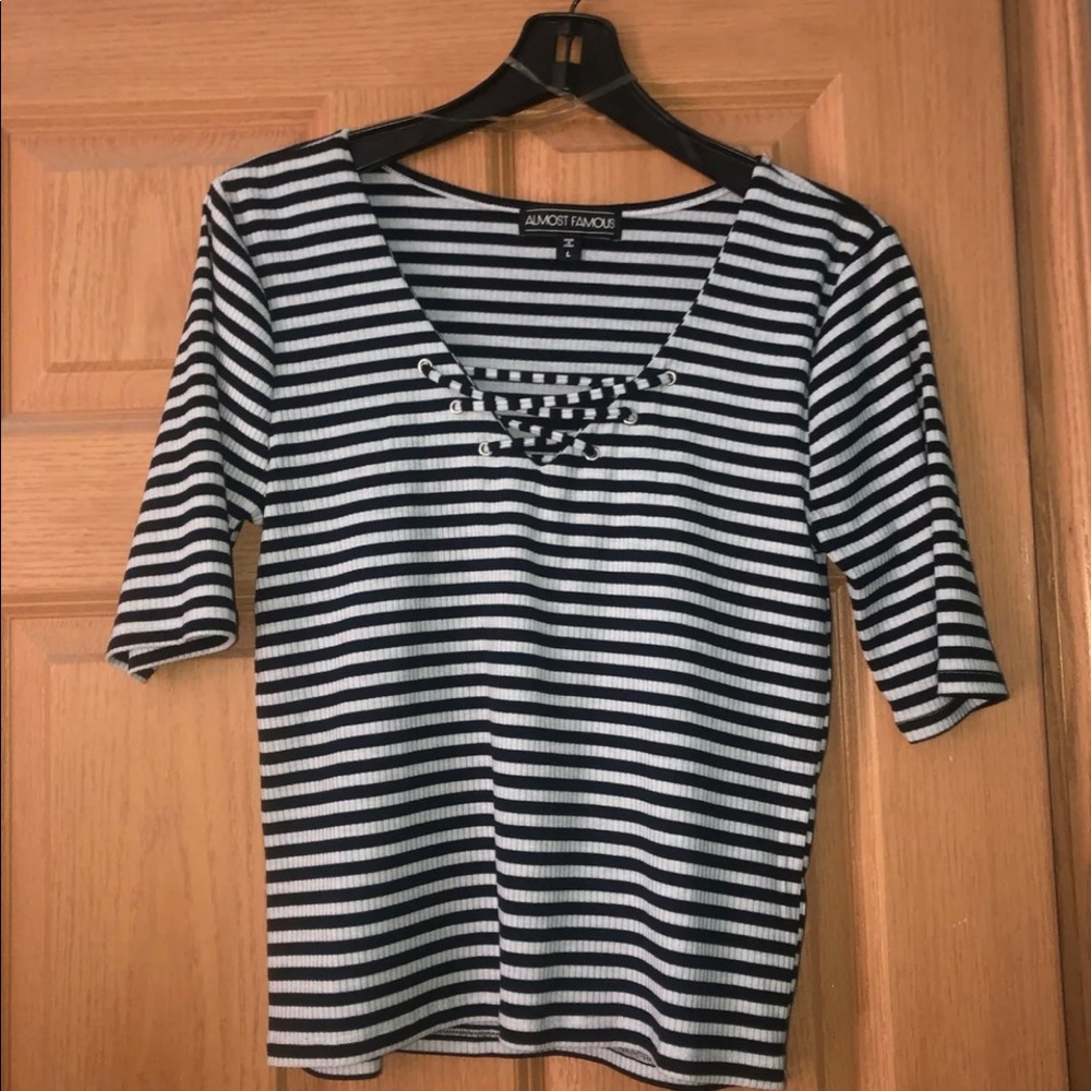 Size large top